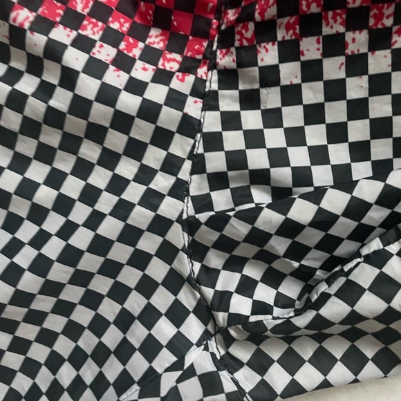 ✨SOLD✨ RARE Adidas Checkered Shorts - Picture 9 of 10